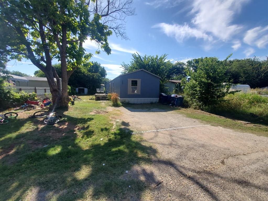 5421 Lake View Drive