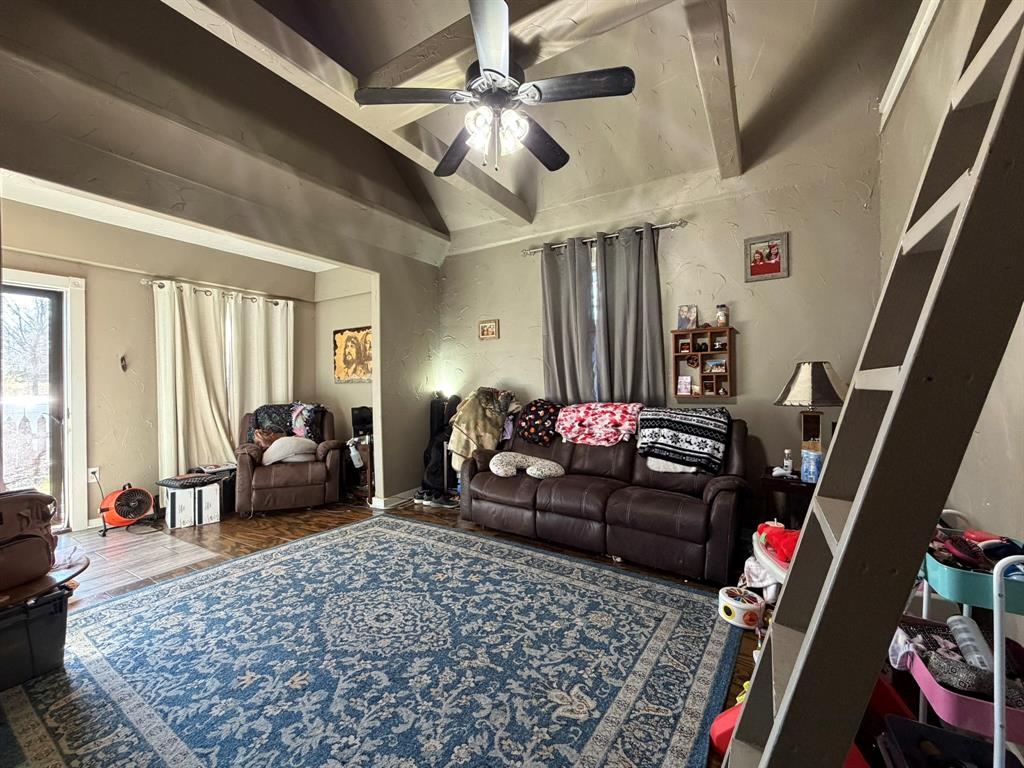 LAYNES ADDN - Residential