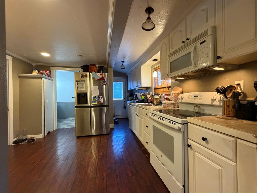 LAYNES ADDN - Residential