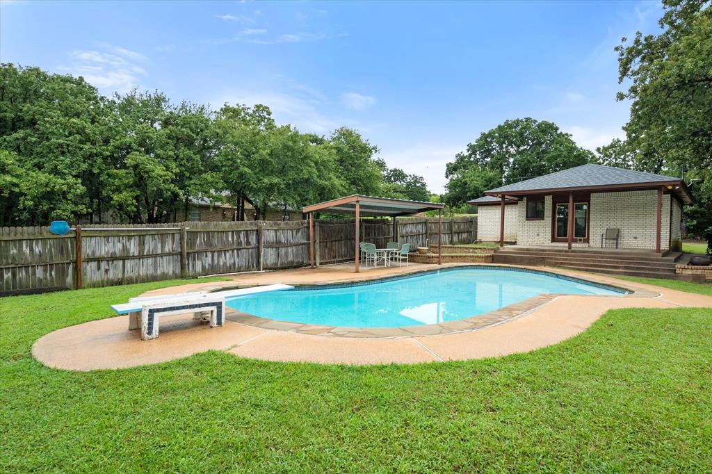 2008 Valley Drive