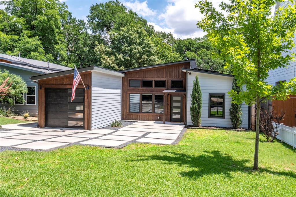 8814 Groveland Drive