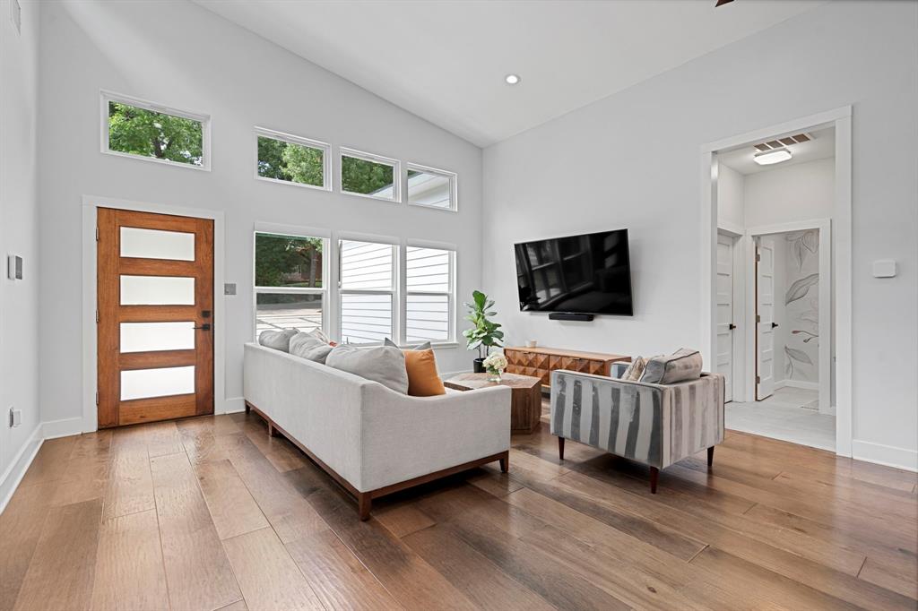 8814 Groveland Drive