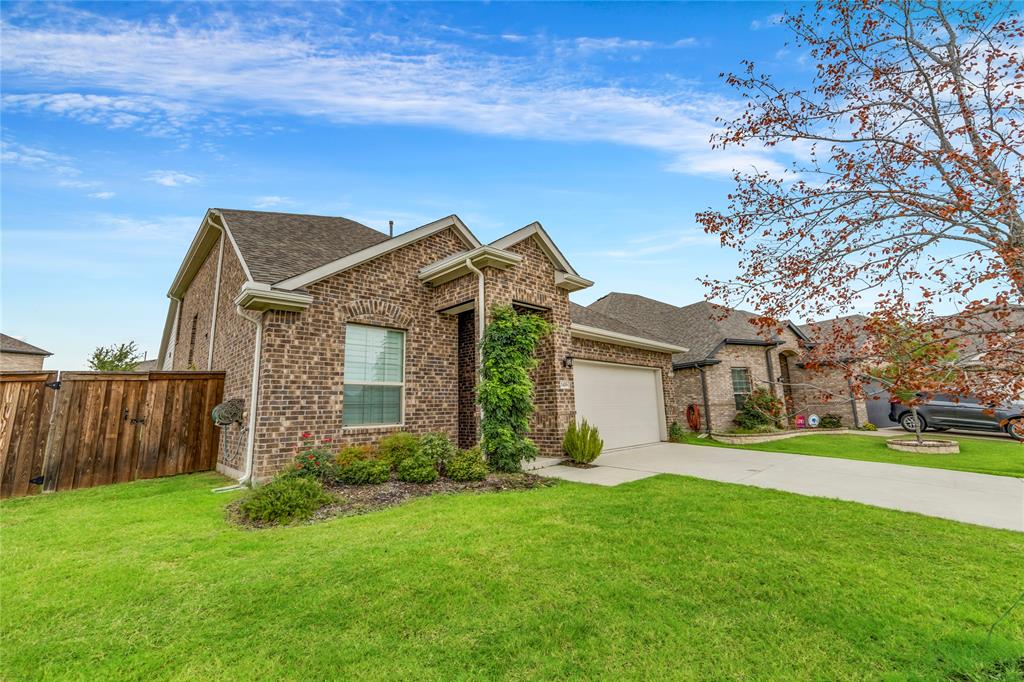 1416 Buttonbush Circle