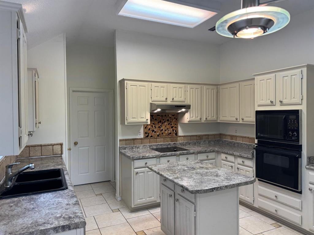 Shadow Woods Estates - Residential Lease