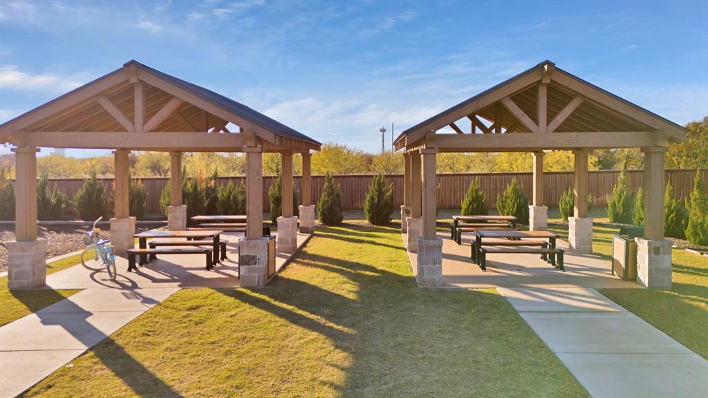 Pioneer Point - Residential