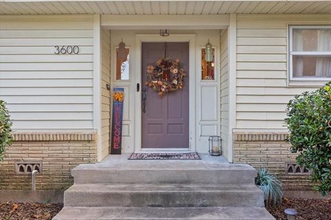 Tiny photo for 3600 Parkwood Street, Waco, TX 76710 (MLS # 21091492)