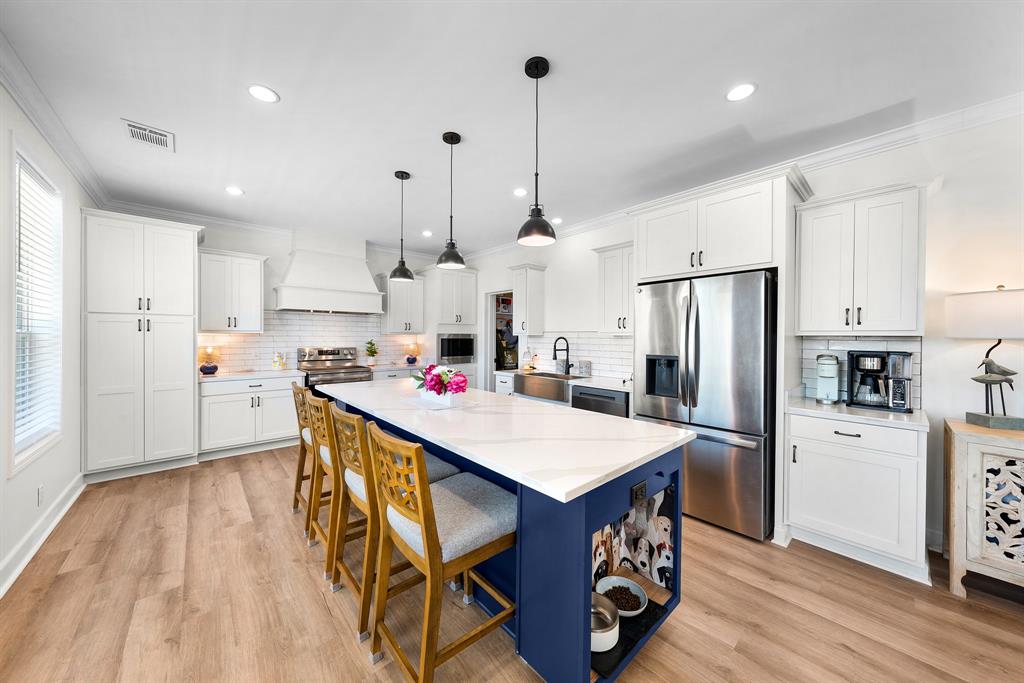 Lakeway Harbor - Residential