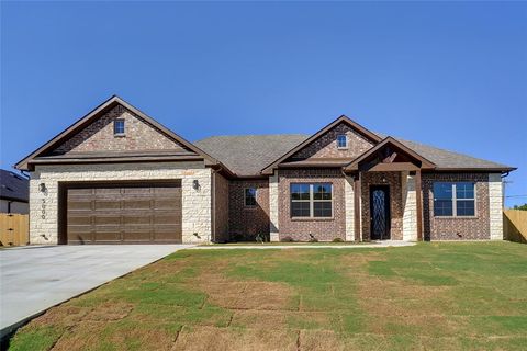 A home in Granbury