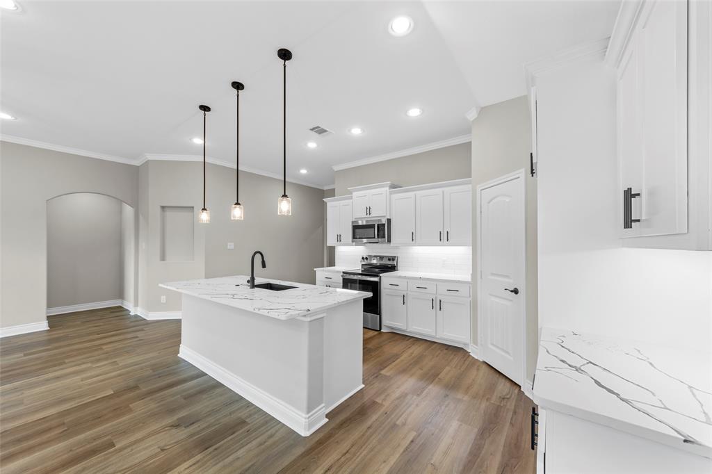 Ellis View - Residential