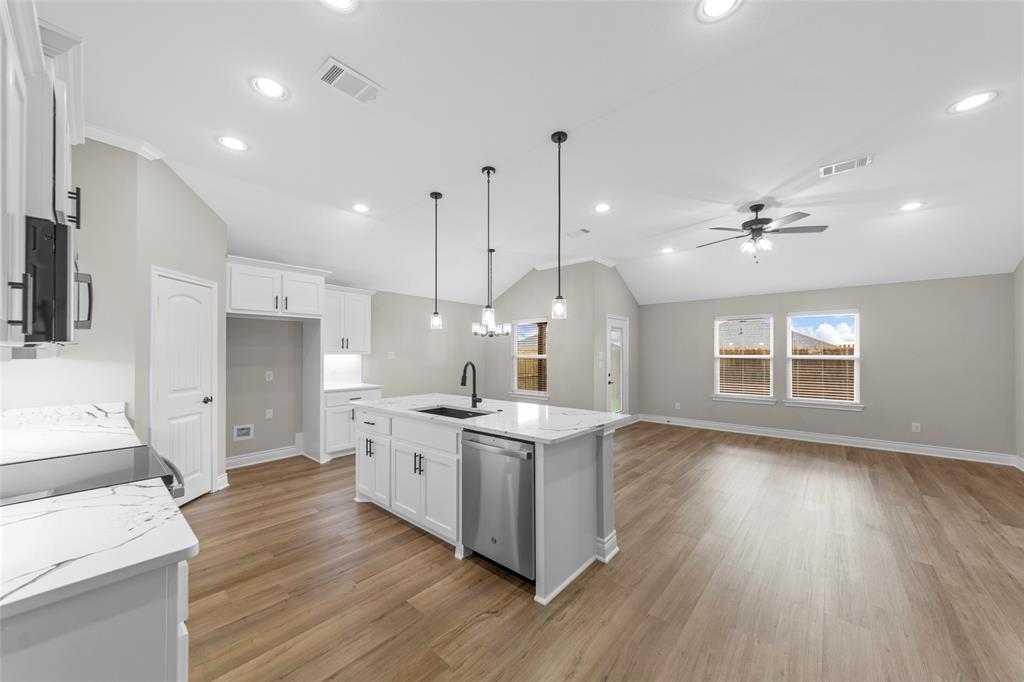 Ellis View - Residential