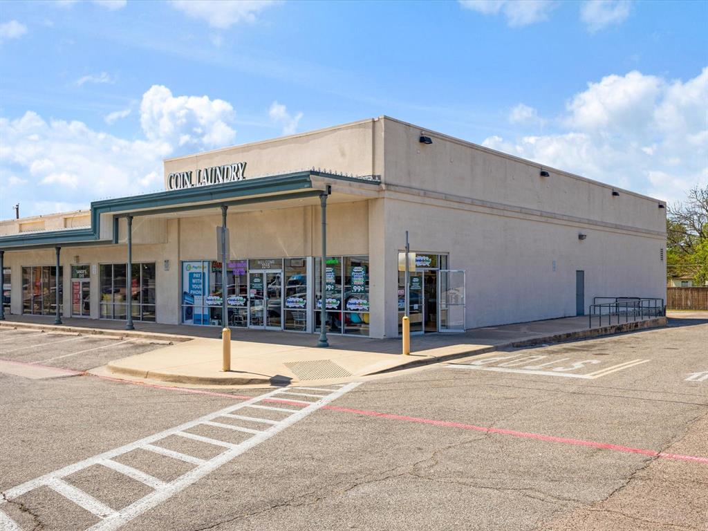 Certerville Terrece - Commercial Sale