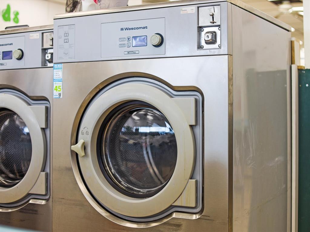 Certerville Terrece - Commercial Sale