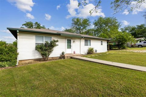 A home in Godley