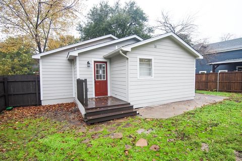 A home in Farmersville