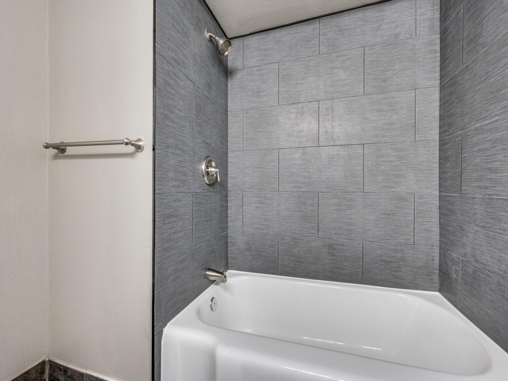 Bordeaux Village - Residential Lease