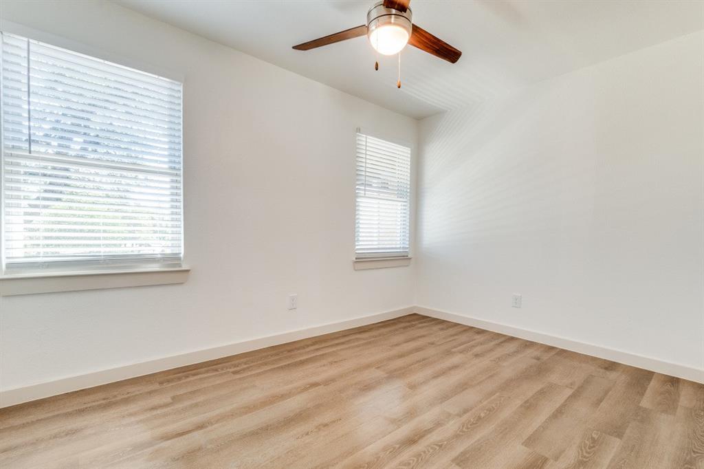 Lake Cliff Place Add - Residential Lease