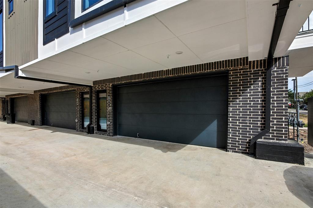 O A TEAL - Residential