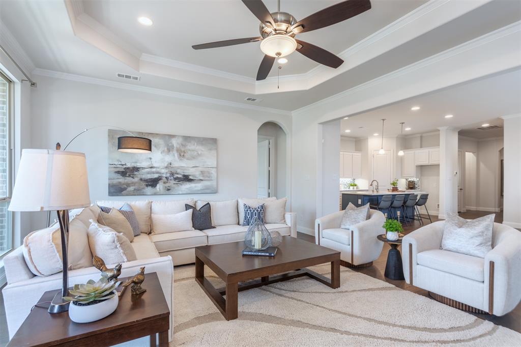 2425 Chapel Oaks Drive