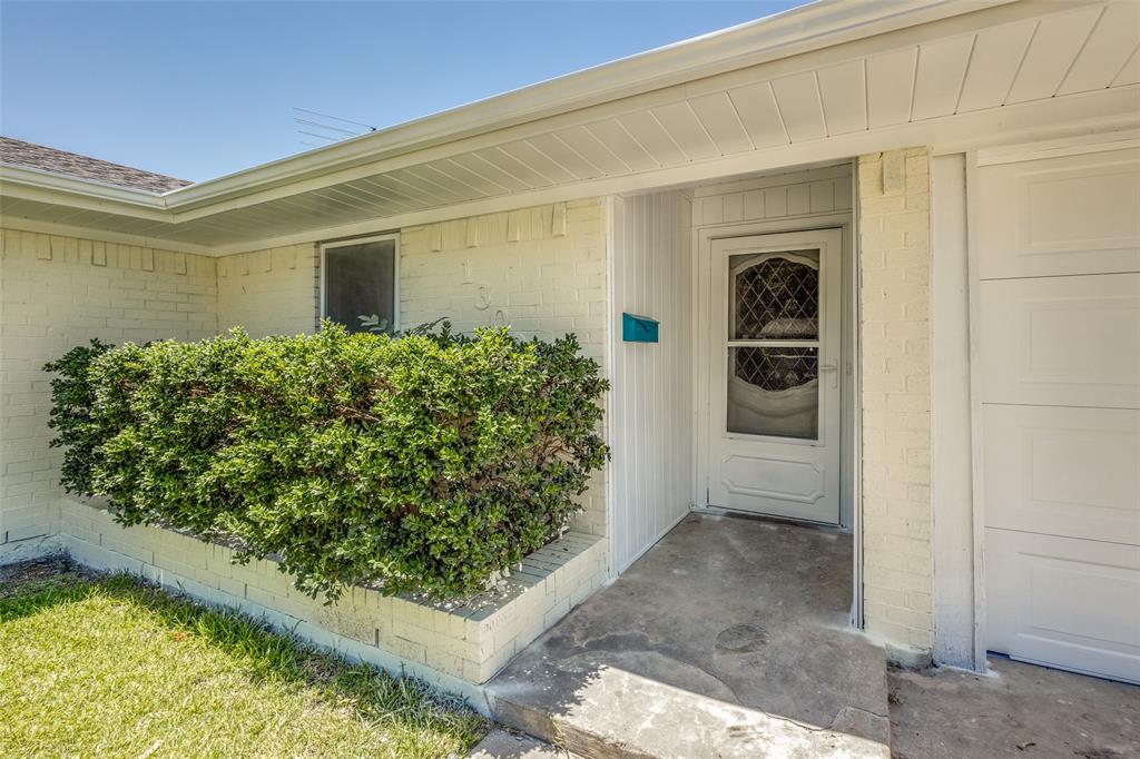 White West Add 1 - Residential Lease