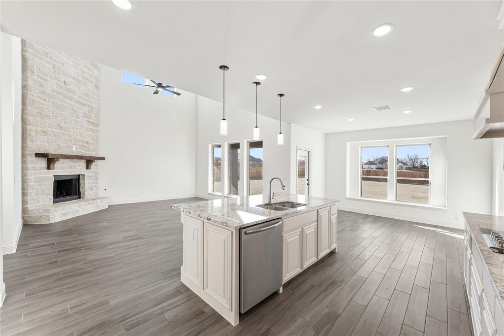 Crystal Lake Estates - Residential