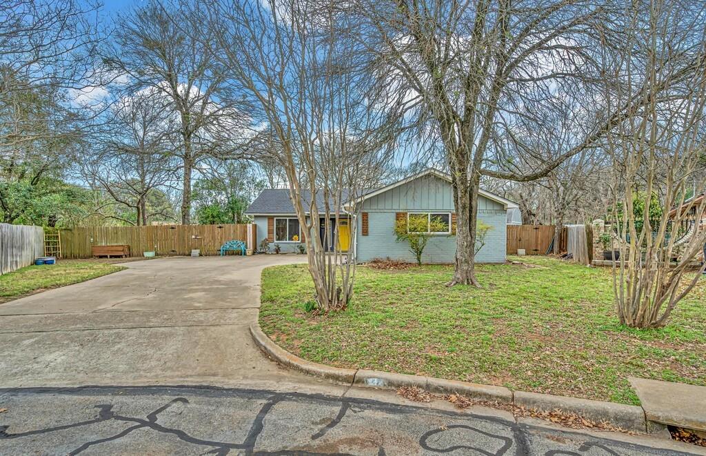 Highland Woods - Residential