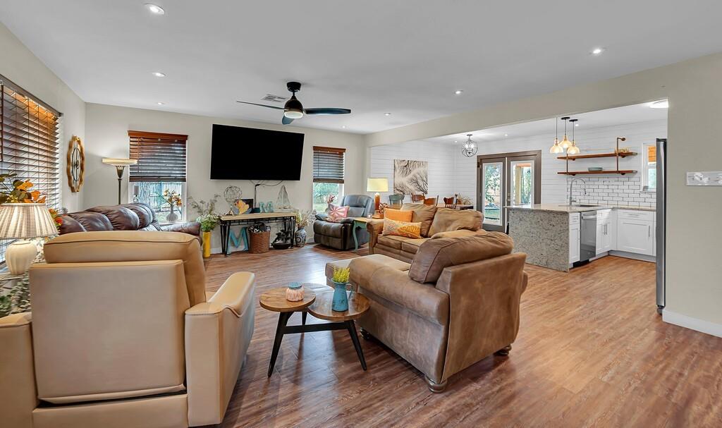 Highland Woods - Residential