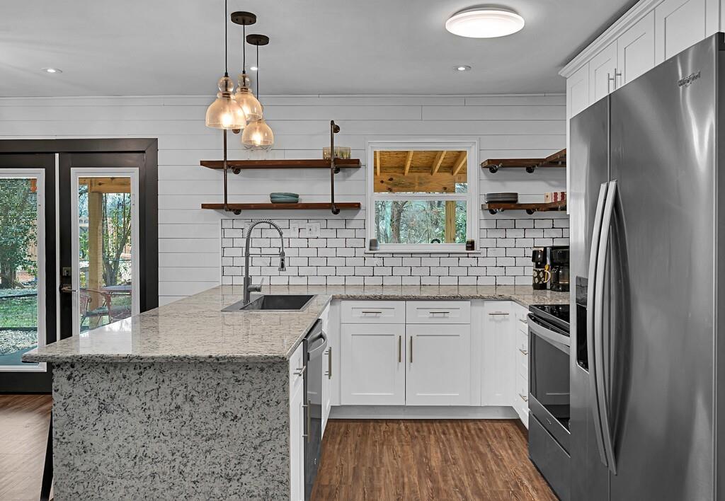 Highland Woods - Residential