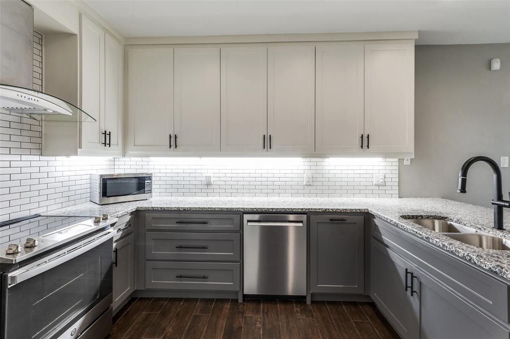 Raintree Village - Residential