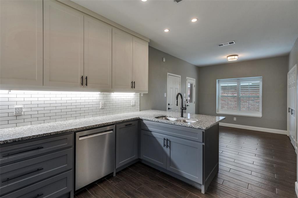 Raintree Village - Residential