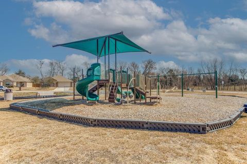Tiny photo for 120 Aaron Street, Anna, TX 75409 (MLS # 21200708)