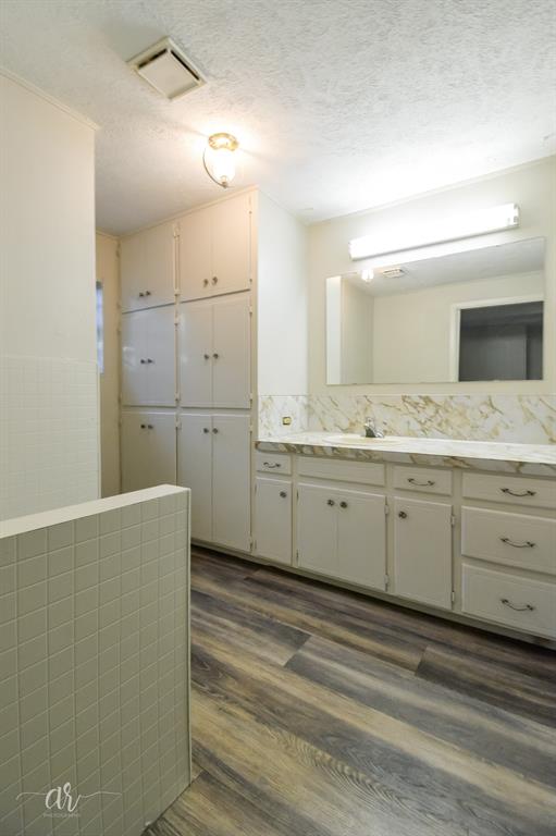 Railroad - Clyde - Residential Lease