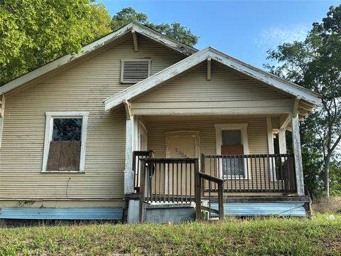 2828 Jackson Street Shreveport LA 71109