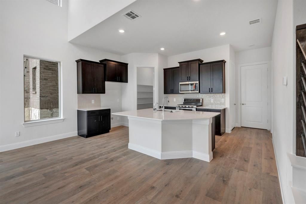 Photo of 8903 Shoppers Lane, Plano, TX 75024 (MLS # 21208672)