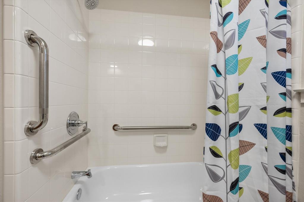 Turf Club Estates Add - Residential