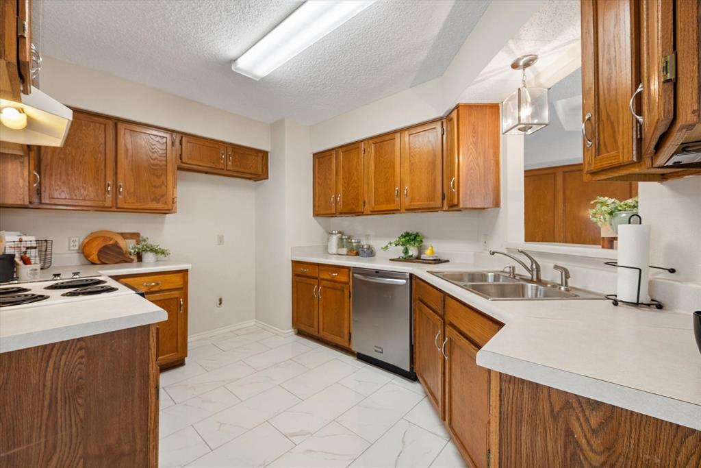 Turf Club Estates Add - Residential