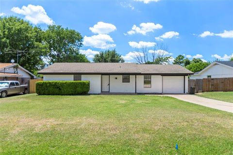 A home in Azle