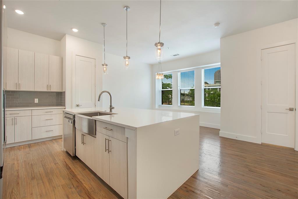 Roseland Patio Condos - Residential