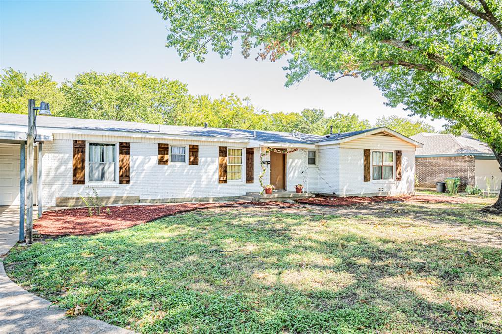 2832 Rosebud Lane