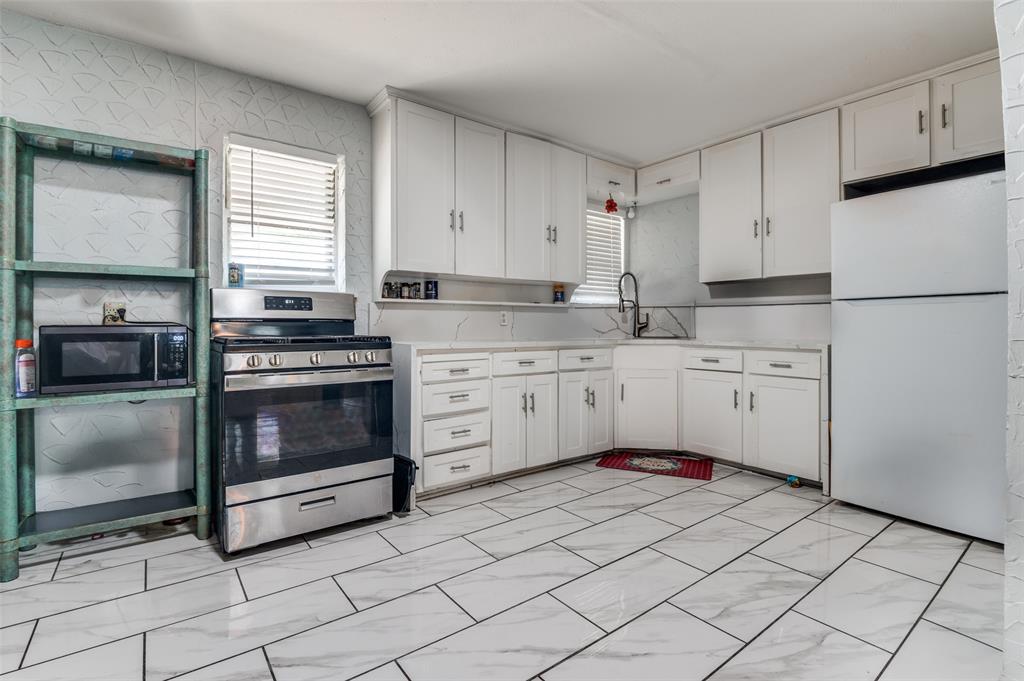 Glendale 3 - Residential