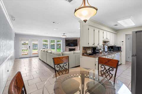 Tiny photo for 800 Oxford ST, Corsicana, TX 75110 (MLS # 21341581)