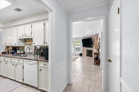 Tiny photo for 800 Oxford ST, Corsicana, TX 75110 (MLS # 21341581)