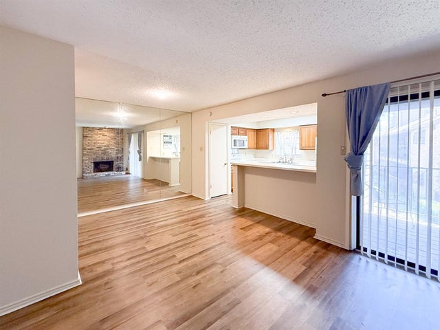 15221 Berry Trail #106