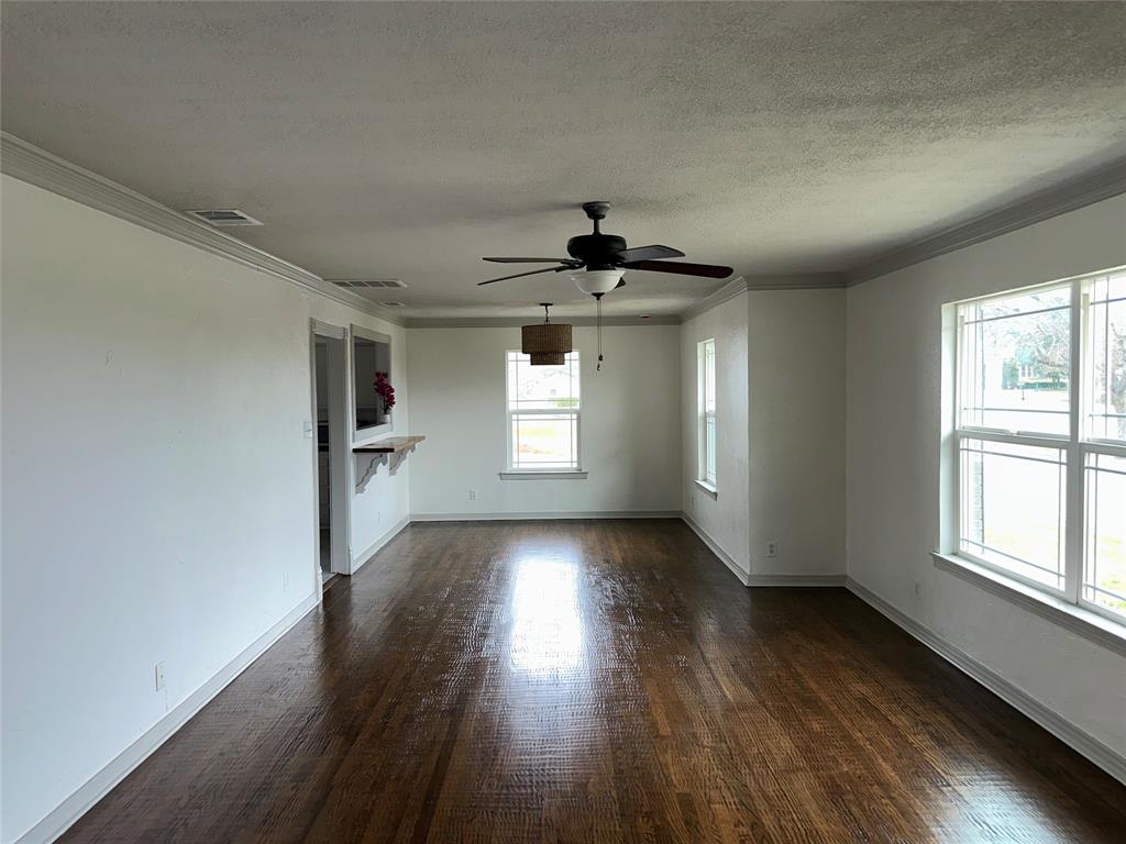 B F Boydston Surv Abs #14 - Residential