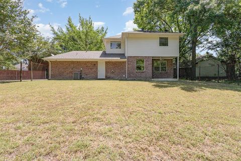 A home in DeSoto