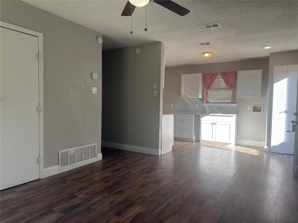 Orig Town Of Greenville - Residential