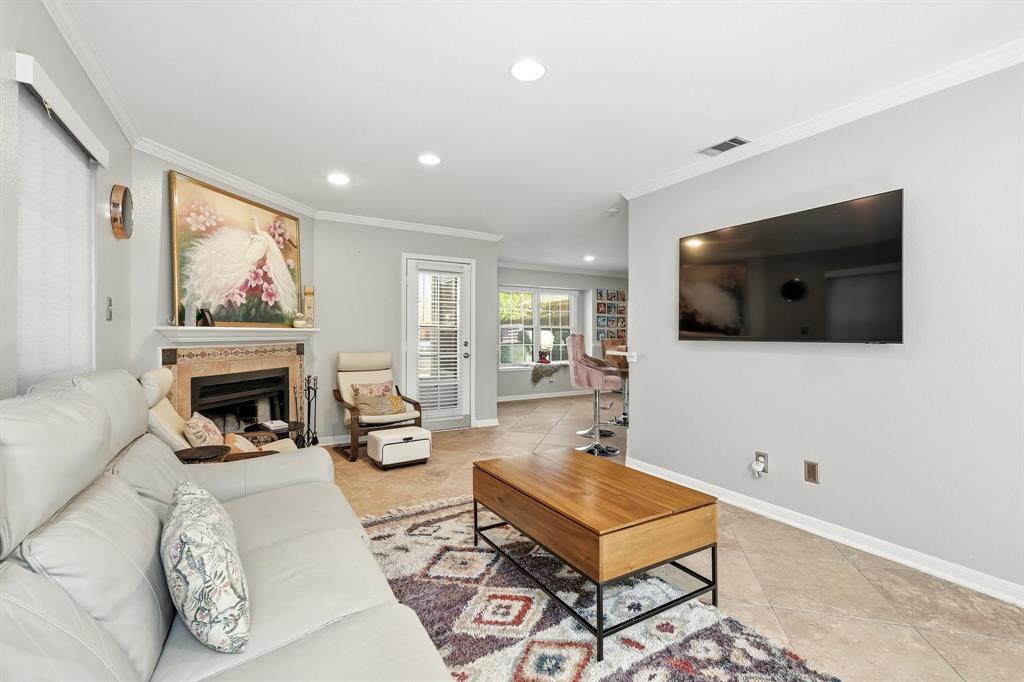 Shadowood Trail Condo - Residential