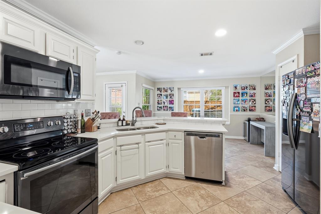 Shadowood Trail Condo - Residential