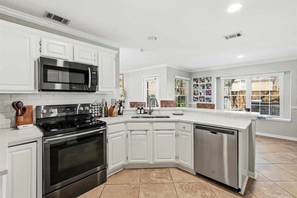 Shadowood Trail Condo - Residential