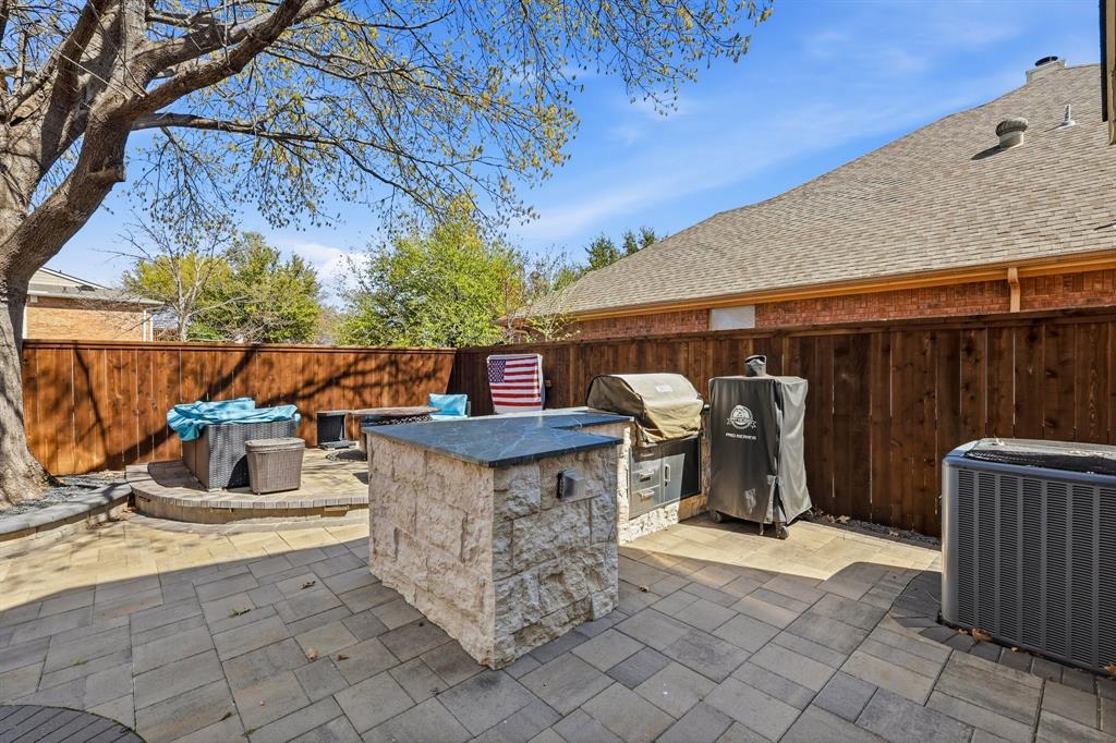 Shadowood Trail Condo - Residential