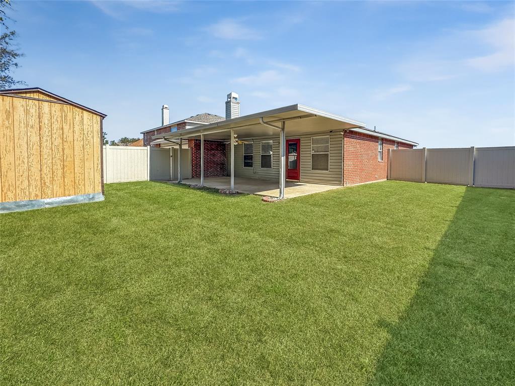 HIGHLANDS NORTH PH 2 - Residential Lease